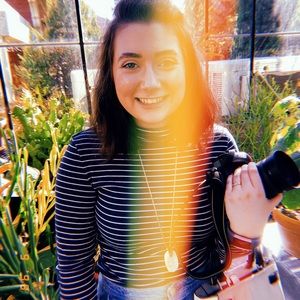 Meet your Posher, Jennifer